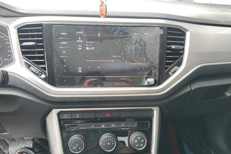 Used Volkswagen T-ROC 2021 280TSI DSG Two-Wheel Drive Elite Connect Edition Audio And AC Panel