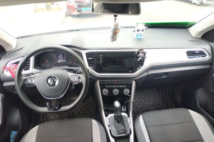 Used Volkswagen T-ROC 2021 Revised Version 280TSI DSG Two-Wheel Drive Elite Connect Edition Center Console