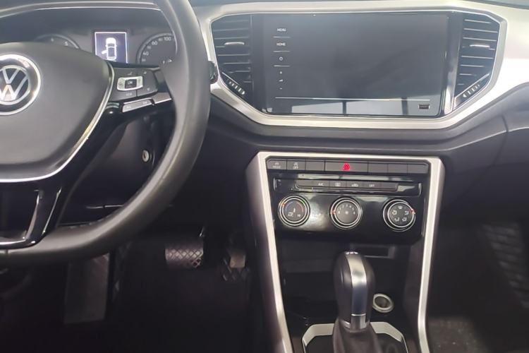 Used Volkswagen T-ROC 2021 280TSI DSG Two-Wheel Drive Elite Connect Edition Center Console