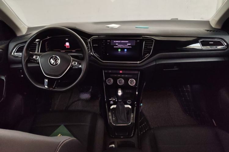 Used Volkswagen T-ROC 2021 280TSI DSG Two-Wheel Drive Comfort Connect Edition Center Console