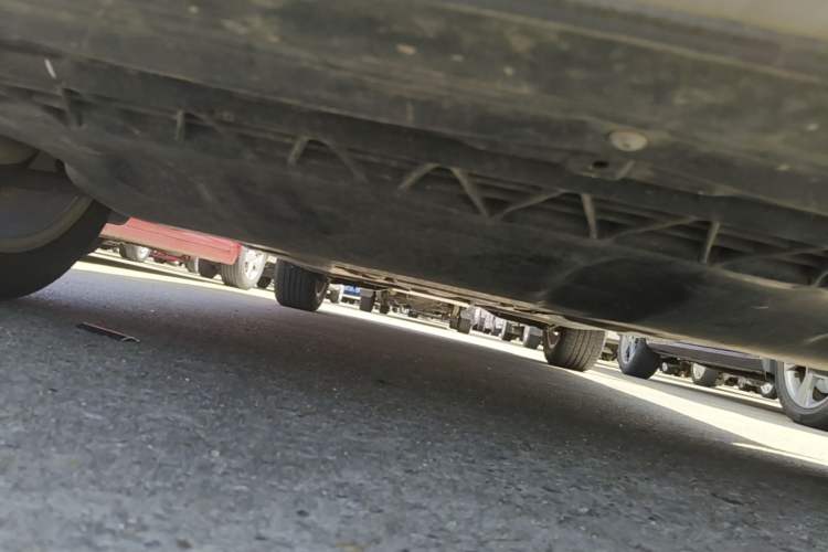 Used Volkswagen T-ROC 2021 280TSI DSG Two-Wheel Drive Elite Connect Edition Chassis Front