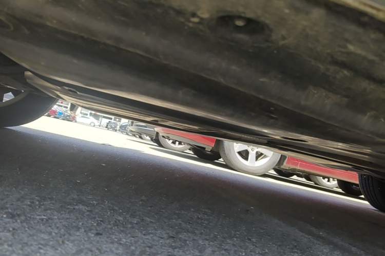 Used Volkswagen T-ROC 2021 280TSI DSG Two-Wheel Drive Elite Connect Edition Chassis Front Left