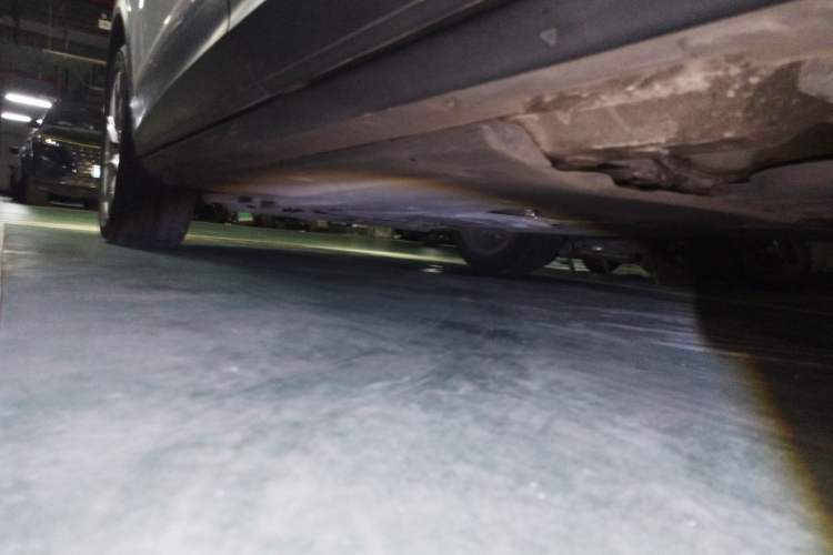 Used Volkswagen T-ROC 2021 280TSI DSG Two-Wheel Drive Elite Connect Edition Chassis Rear Left