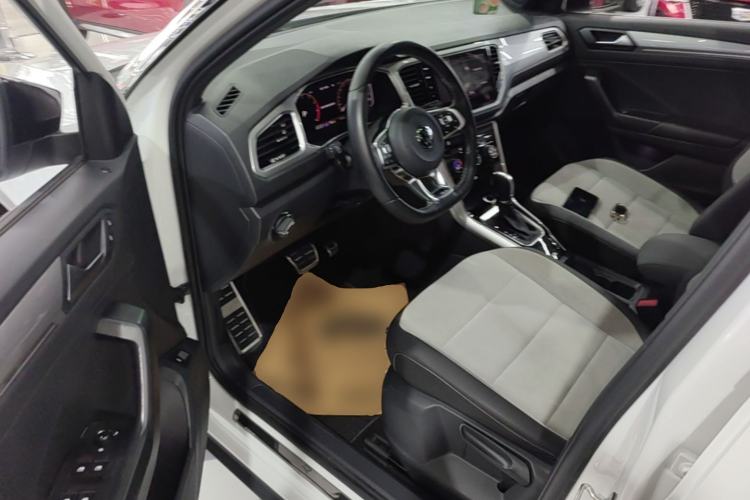 Used Volkswagen T-ROC 2021 280TSI DSG Two-Wheel Drive R-Line Pro Connected Version Driver Seat