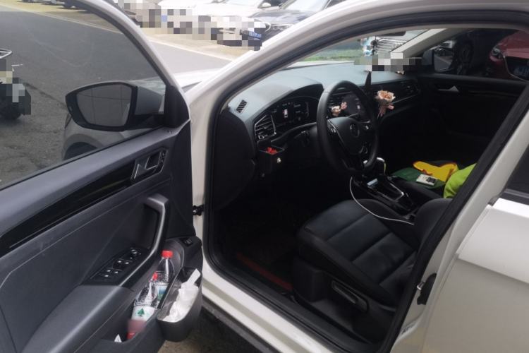 Used Volkswagen T-ROC 2021 280TSI DSG Two-Wheel Drive Comfort Connect Edition Driver Seat
