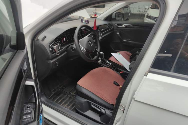 Used Volkswagen T-ROC 2021 Revised Version 280TSI DSG Two-Wheel Drive Comfort & Smart Connectivity Edition Driver Seat