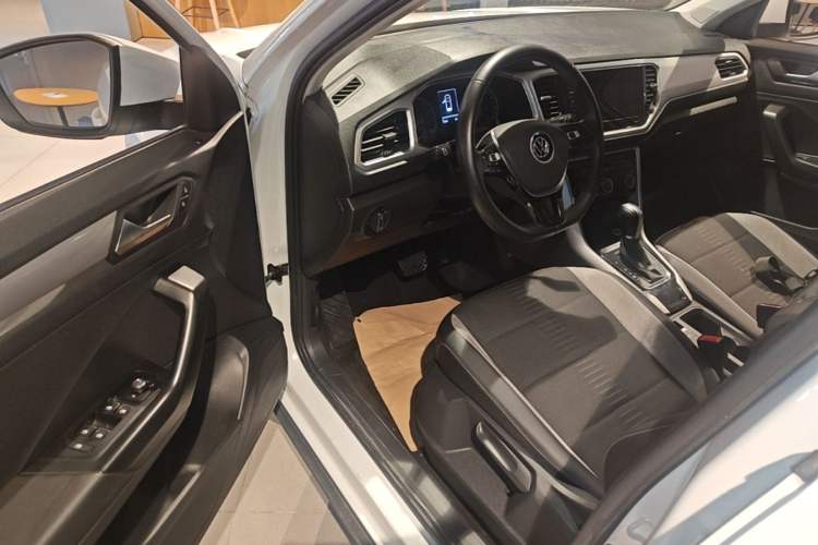 Used Volkswagen T-ROC 2021 Revised Version 280TSI DSG Two-Wheel Drive Elite Connect Edition Driver Seat