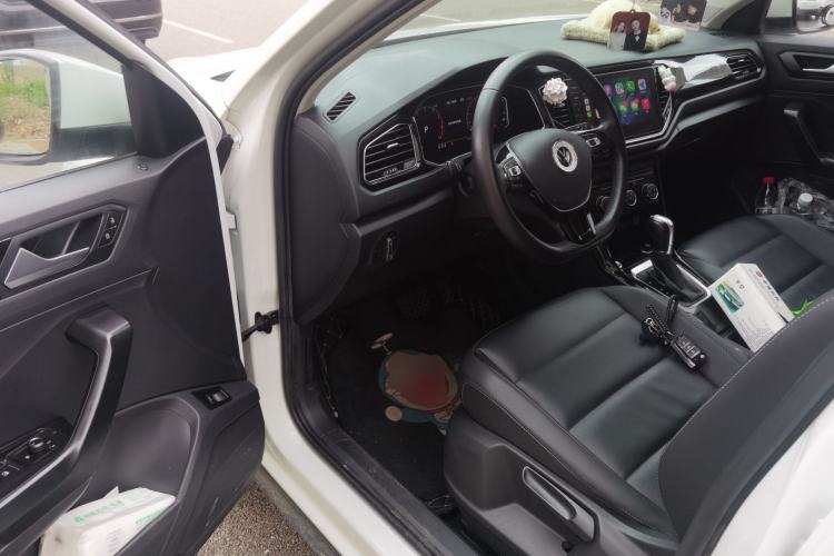 Used Volkswagen T-ROC 2021 280TSI DSG Two-Wheel Drive Comfort Connect Edition Driver Seat