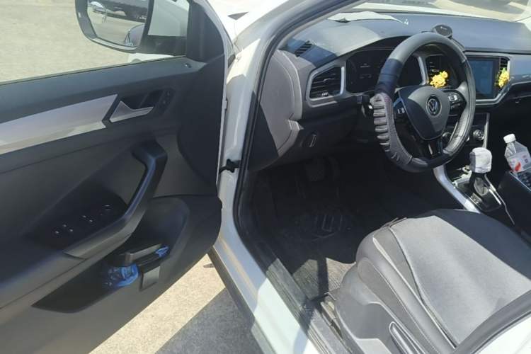 Used Volkswagen T-ROC 2021 280TSI DSG Two-Wheel Drive Elite Connect Edition Driver Seat