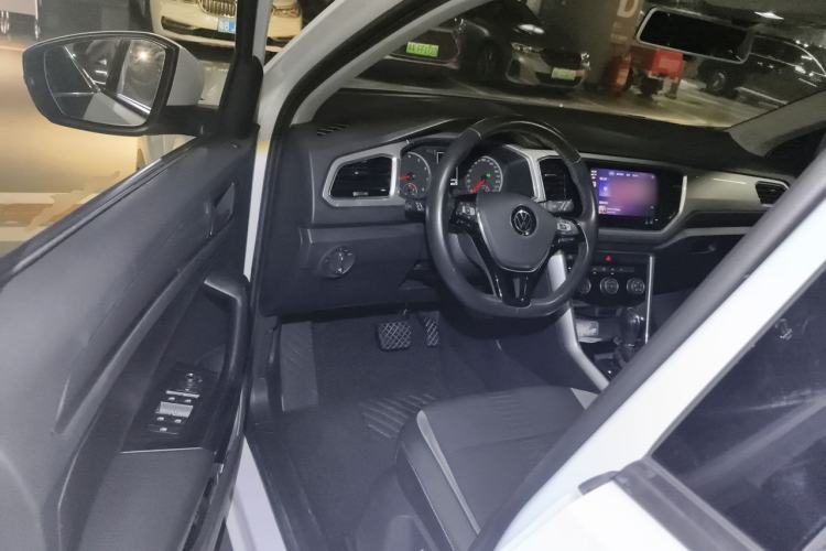 Used Volkswagen T-ROC 2021 280TSI DSG Two-Wheel Drive Elite Connect Edition Driver Seat