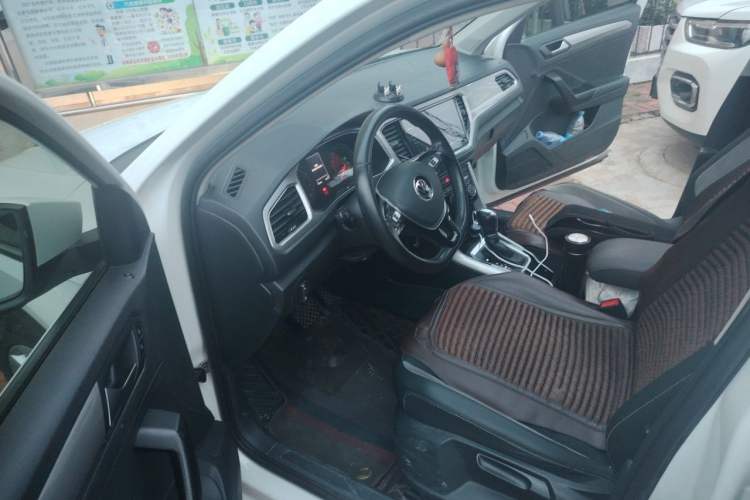 Used Volkswagen T-ROC 2021 Revised Version 280TSI DSG Two-Wheel Drive Elite Connect Edition Driver Seat