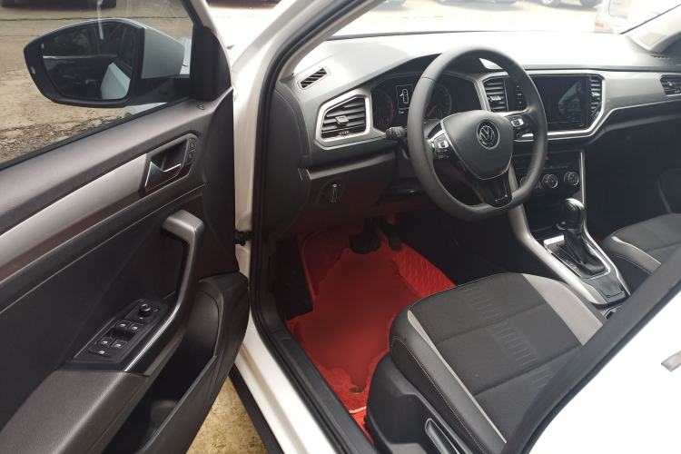 Used Volkswagen T-ROC 2021 Revised Version 280TSI DSG Two-Wheel Drive Elite Connect Edition Driver Seat