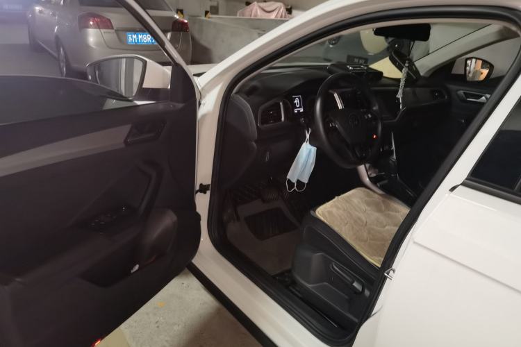 Used Volkswagen T-ROC 2021 Revised Version 280TSI DSG Two-Wheel Drive Elite Connect Edition Driver Seat