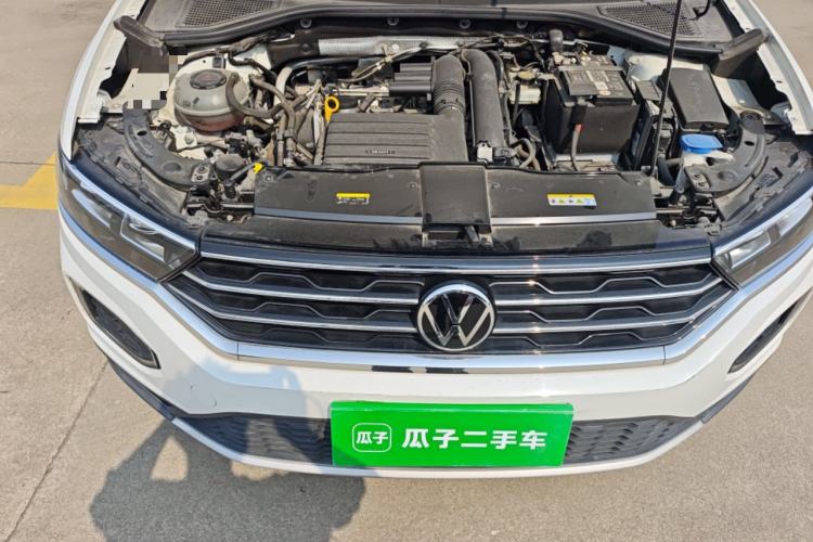 Used Volkswagen T-ROC 2021 280TSI DSG Two-Wheel Drive Elite Connect Edition Engine Bay