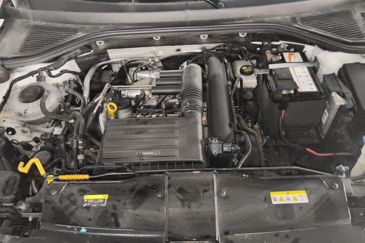 Used Volkswagen T-ROC 2021 Revised Version 280TSI DSG Two-Wheel Drive Elite Connect Edition Engine Bay