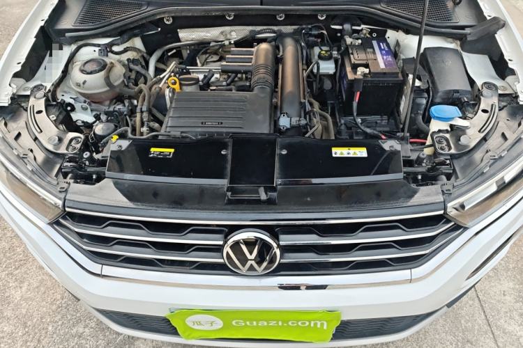Used Volkswagen T-ROC 2021 280TSI DSG Two-Wheel Drive Elite Connect Edition Engine Bay