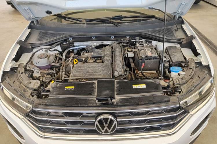 Used Volkswagen T-ROC 2021 Revised Version 280TSI DSG Two-Wheel Drive Elite Connect Edition Engine Bay
