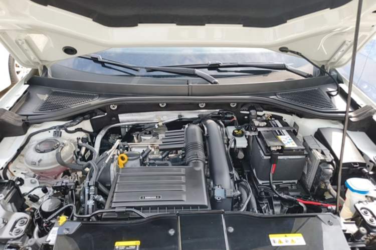 Used Volkswagen T-ROC 2021 Revised Version 280TSI DSG Two-Wheel Drive Elite Connect Edition Engine Bay