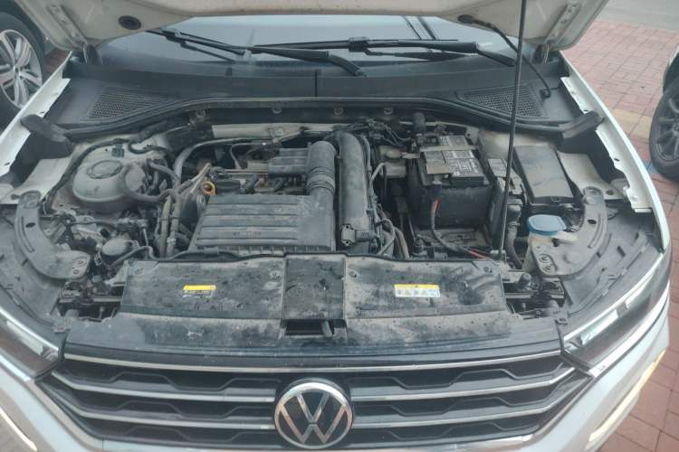Used Volkswagen T-ROC 2021 Revised Version 280TSI DSG Two-Wheel Drive Elite Connect Edition Engine Bay