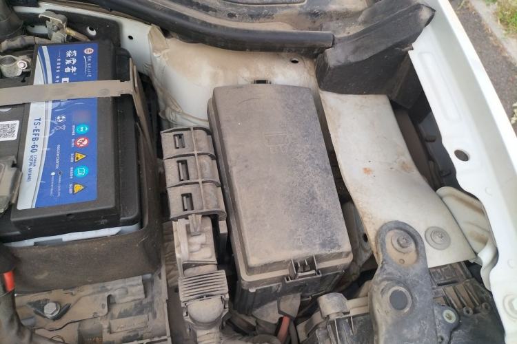 Used Volkswagen T-ROC 2021 280TSI DSG Two-Wheel Drive Comfort Connect Edition Engine Bay Left