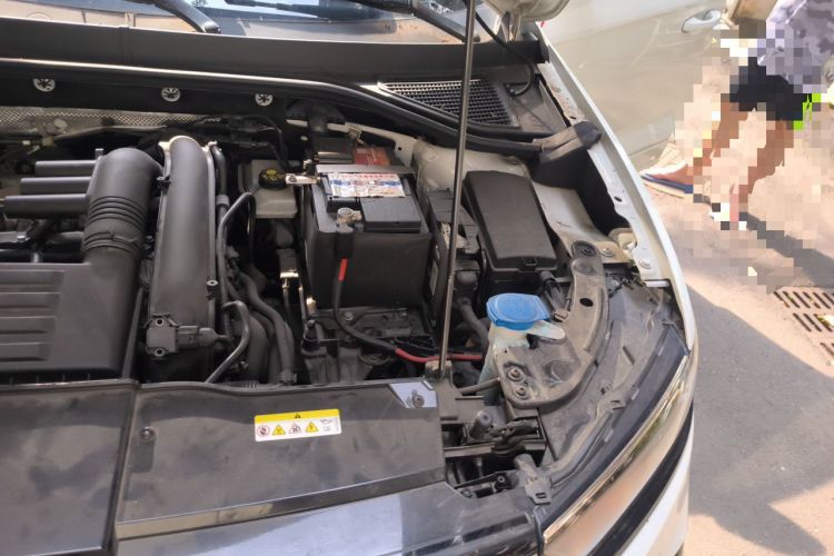Used Volkswagen T-ROC 2021 Revised Version 280TSI DSG Two-Wheel Drive R-Line Pro Connected Car Edition Engine Bay Left