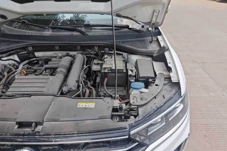 Used Volkswagen T-ROC 2021 Revised Version 280TSI DSG Two-Wheel Drive Elite Connect Edition Engine Bay Left