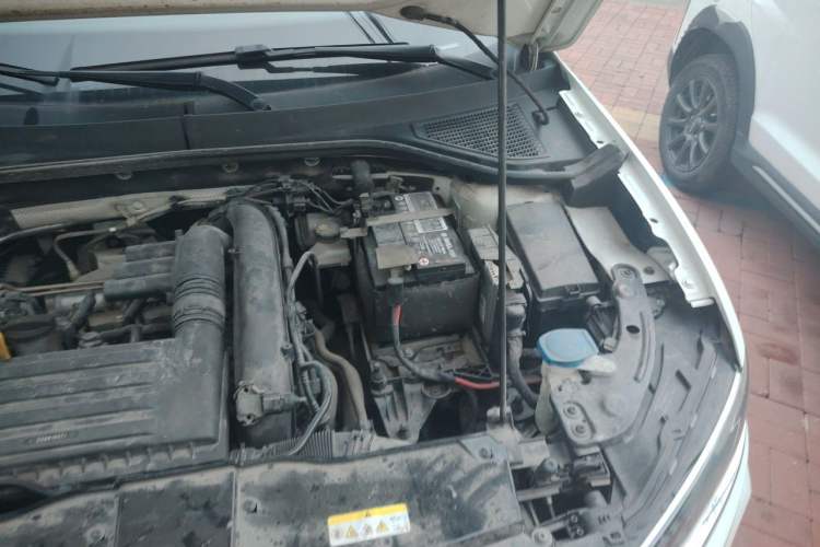 Used Volkswagen T-ROC 2021 Revised Version 280TSI DSG Two-Wheel Drive Elite Connect Edition Engine Bay Left