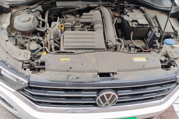 Used Volkswagen T-ROC 2021 280TSI DSG Two-Wheel Drive Comfort Connect Edition Engine Bay