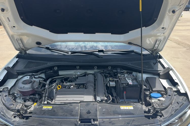Used Volkswagen T-ROC 2021 Revised Version 280TSI DSG Two-Wheel Drive Comfort & Smart Connectivity Edition Engine Bay