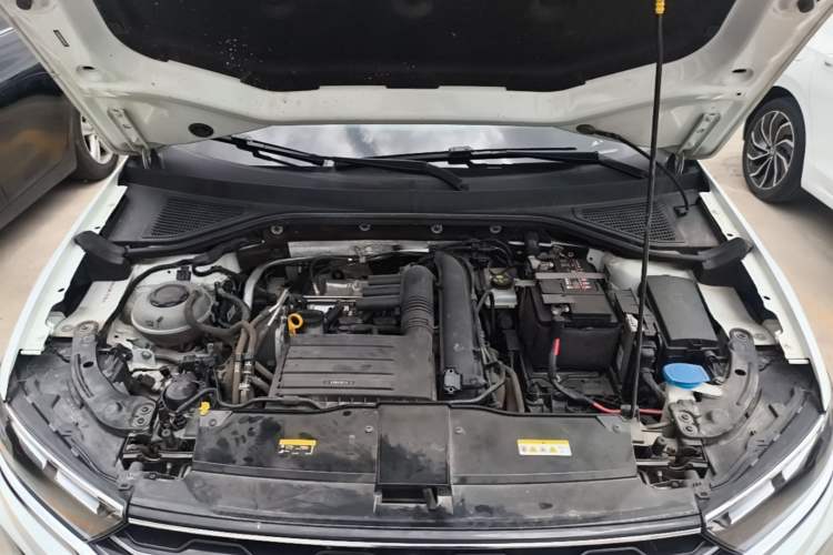 Used Volkswagen T-ROC 2021 Revised Version 280TSI DSG Two-Wheel Drive Elite Connect Edition Engine Bay