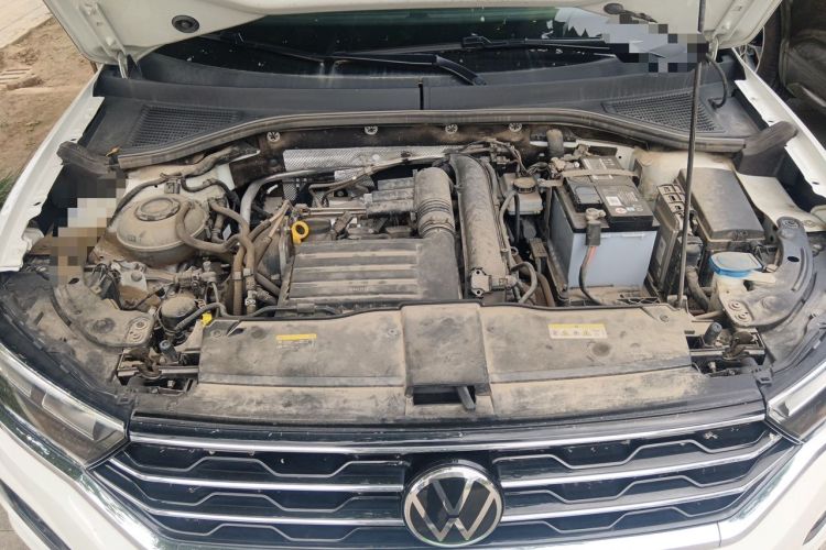 Used Volkswagen T-ROC 2021 280TSI DSG Two-Wheel Drive Comfort Connect Edition Engine Bay