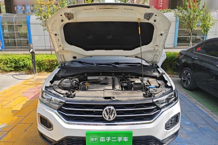Used Volkswagen T-ROC 2021 280TSI DSG Two-Wheel Drive Elite Connect Edition Engine Bay