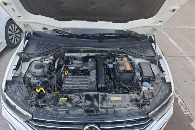 Used Volkswagen T-ROC 2021 Revised Version 280TSI DSG Two-Wheel Drive Comfort & Smart Connectivity Edition Engine Bay