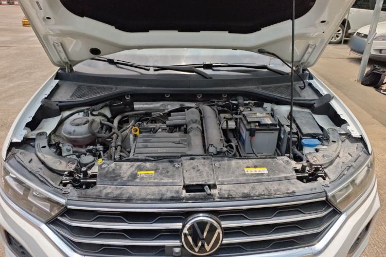 Used Volkswagen T-ROC 2021 280TSI DSG Two-Wheel Drive Comfort Connect Edition Engine Bay
