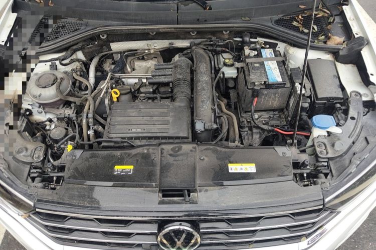 Used Volkswagen T-ROC 2021 280TSI DSG Two-Wheel Drive Comfort Connect 30th Anniversary Edition Engine Bay