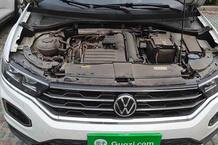 Used Volkswagen T-ROC 2021 280TSI DSG Two-Wheel Drive Comfort Connect 30th Anniversary Edition Engine Bay