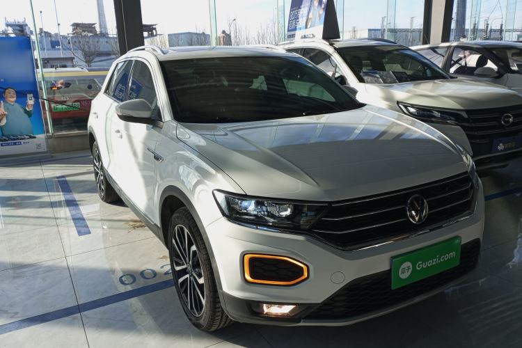Used Volkswagen T-ROC 2021 280TSI DSG Two-Wheel Drive Comfort Connect Edition Exterior 2
