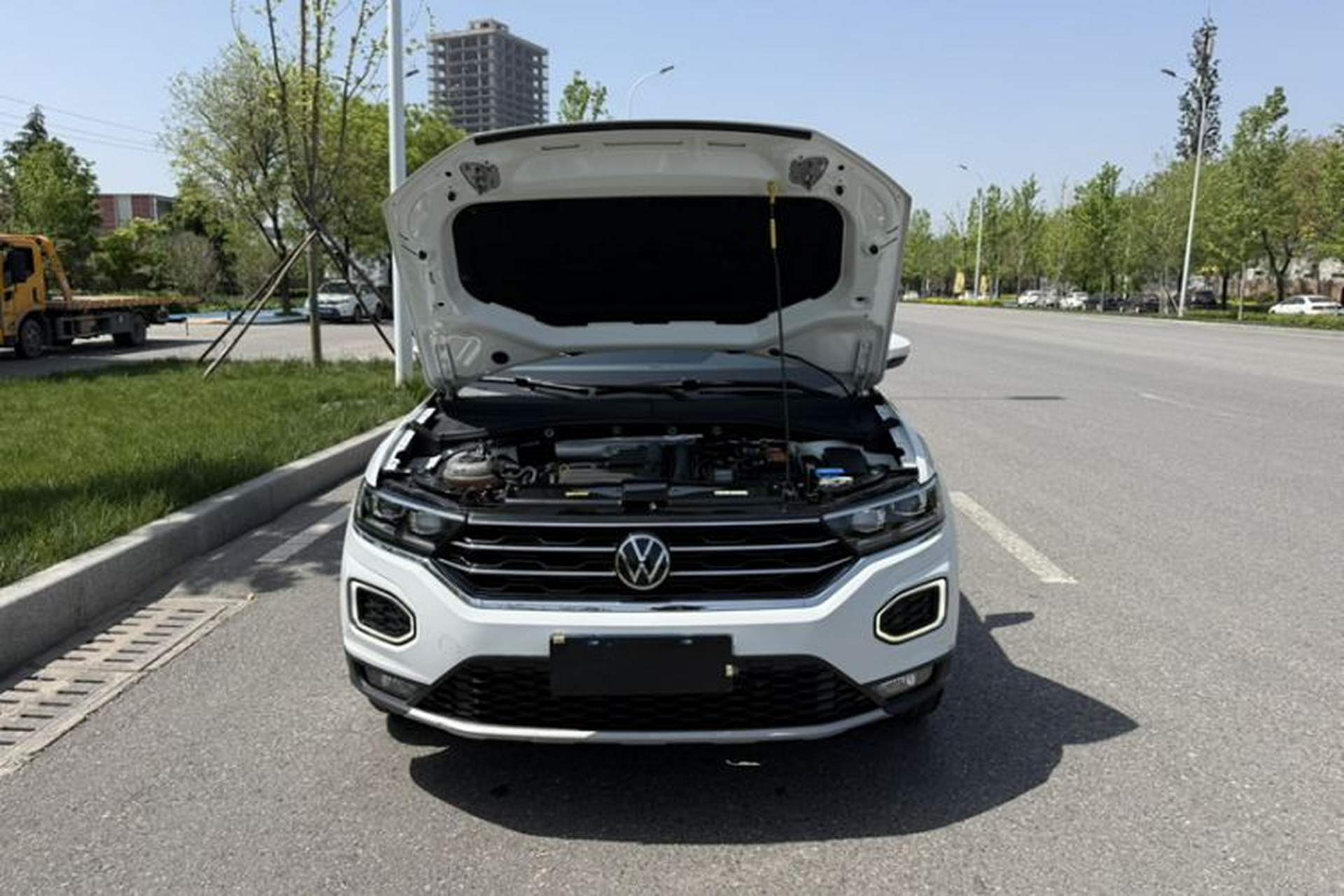 Used Volkswagen T-ROC 2021 280TSI DSG Two-Wheel Drive Comfort Connect Edition Exterior 2