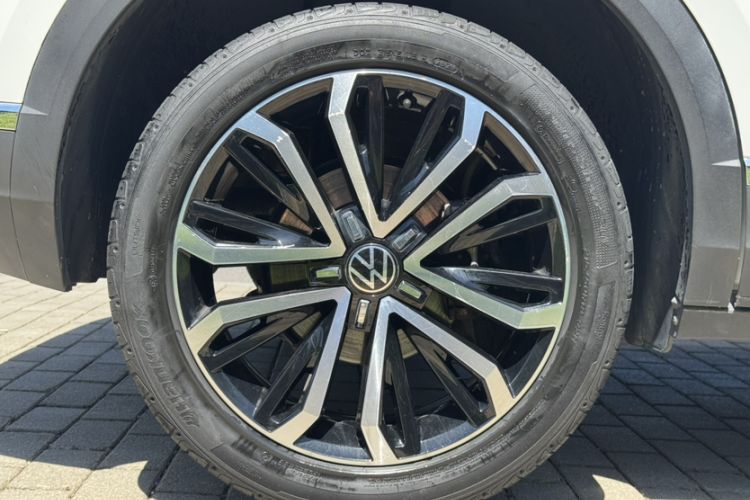Used Volkswagen T-ROC 2021 280TSI DSG Two-Wheel Drive Comfort Connect Edition Exterior 2