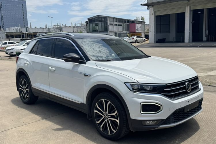 Used Volkswagen T-ROC 2021 Revised Version 280TSI DSG Two-Wheel Drive Comfort & Smart Connectivity Edition Exterior 2