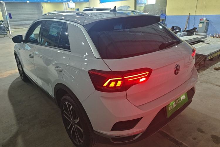 Used Volkswagen T-ROC 2021 280TSI DSG Two-Wheel Drive Comfort Connect Edition Exterior 2