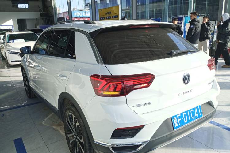 Used Volkswagen T-ROC 2021 280TSI DSG Two-Wheel Drive Comfort Connect Edition Exterior 3