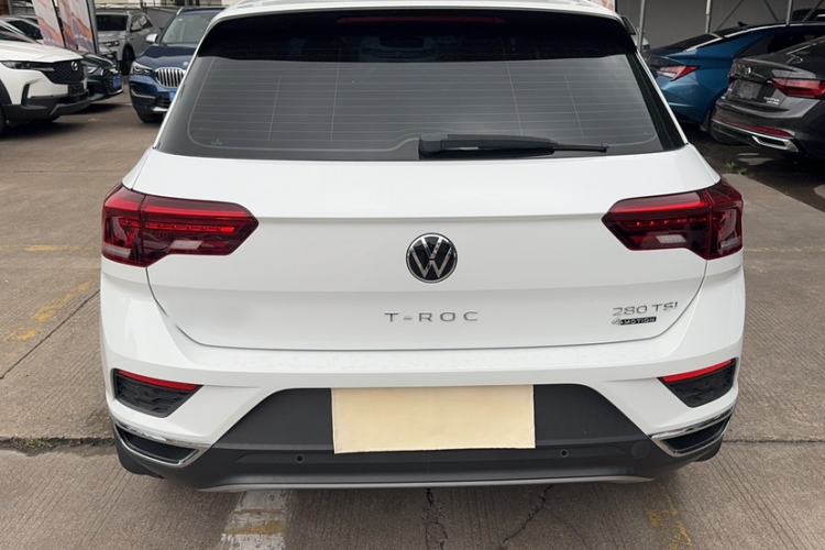Used Volkswagen T-ROC 2021 Revised Version 280TSI DSG All-Wheel Drive Luxury Connected Edition Exterior 3