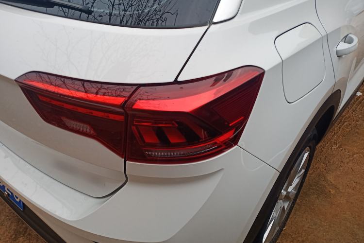 Used Volkswagen T-ROC 2021 Revised Version 280TSI DSG Two-Wheel Drive Elite Connect Edition Exterior 3