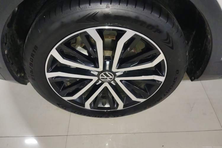 Used Volkswagen T-ROC 2021 280TSI DSG Two-Wheel Drive Comfort Connect Edition Exterior 4
