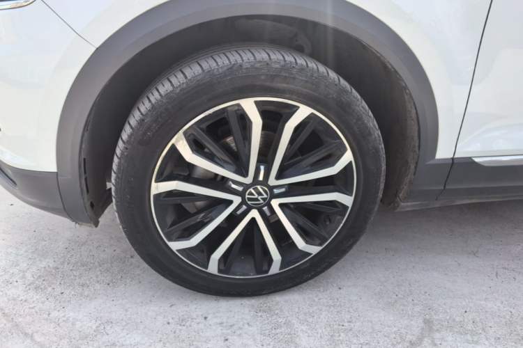 Used Volkswagen T-ROC 2021 280TSI DSG Two-Wheel Drive Comfort Connect Edition Exterior 4