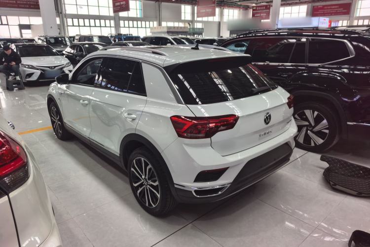 Used Volkswagen T-ROC 2021 280TSI DSG Two-Wheel Drive Comfort Connect Edition Exterior 4