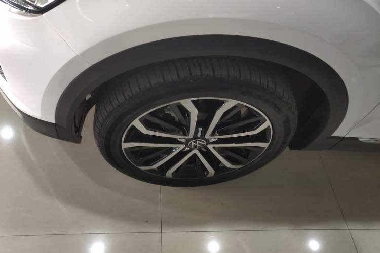 Used Volkswagen T-ROC 2021 Revised Version 280TSI DSG Two-Wheel Drive Comfort & Smart Connectivity Edition Exterior 4