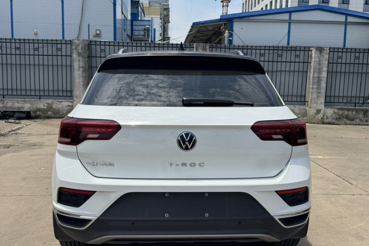 Used Volkswagen T-ROC 2021 Revised Version 280TSI DSG Two-Wheel Drive Comfort & Smart Connectivity Edition Exterior 4