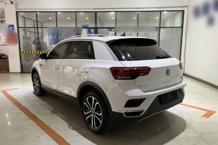 Used Volkswagen T-ROC 2021 280TSI DSG Two-Wheel Drive Comfort Connect Edition Exterior 4